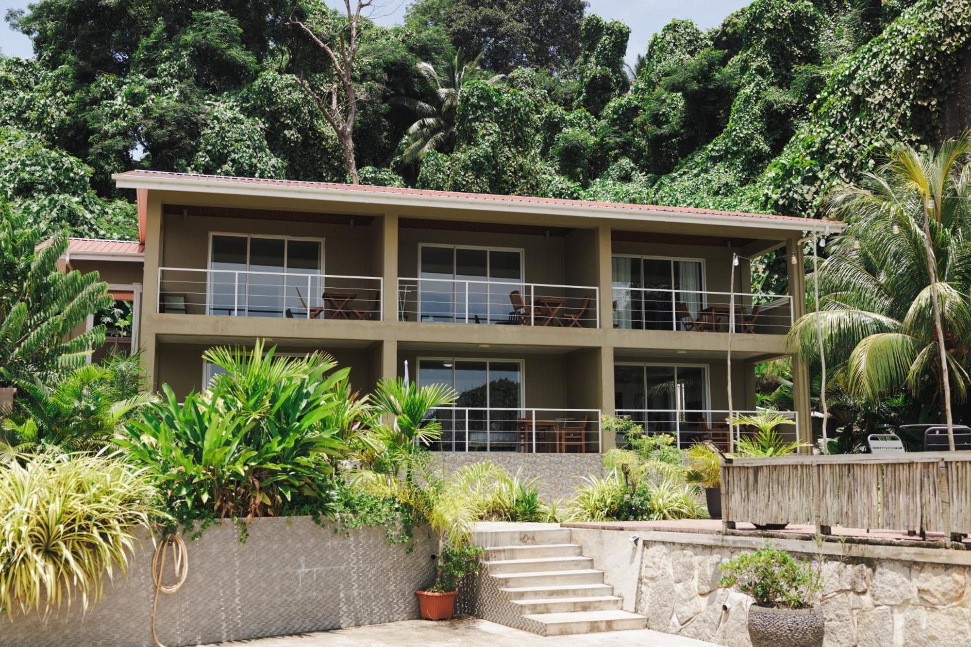 Auguste Holiday Residence Anse Etoile Exterior photo