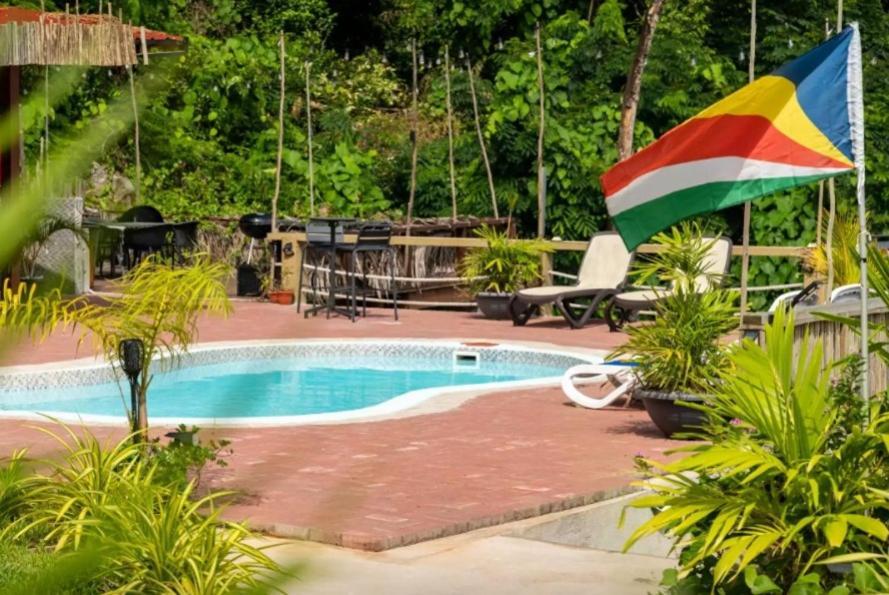 Auguste Holiday Residence Anse Etoile Exterior photo